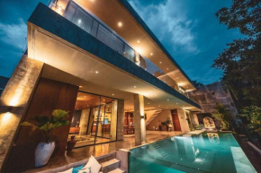 Luxery private villa with river view